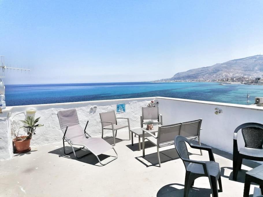 Appartement The Blue Coast House Momenti Sospesi Di Poesia....